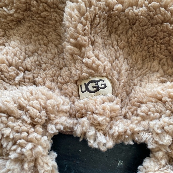 ugg classic sherpa dog pet pj’s pajamas - Picture 3 of 6